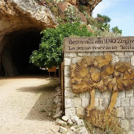 Dentro Scopello - Scopello (Sicily)