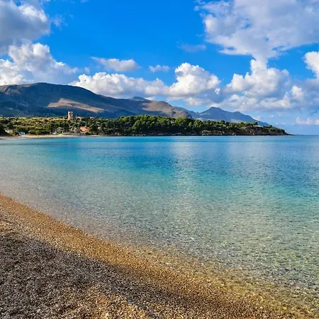 Dentro Scopello - *