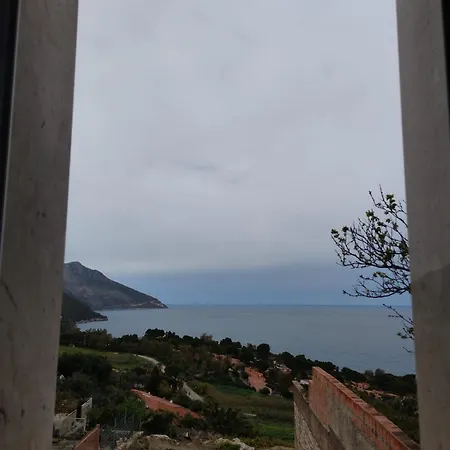 Dentro - Gasthof Scopello (Sicily)